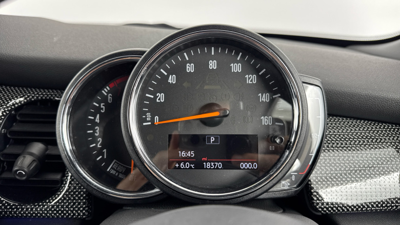 MINI Hatchback 1.5 Cooper Exclusive 3dr Auto Petrol Hatchback